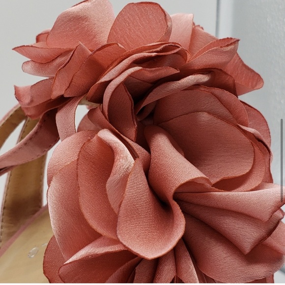 Pink Peony Heel - Picture 6 of 6